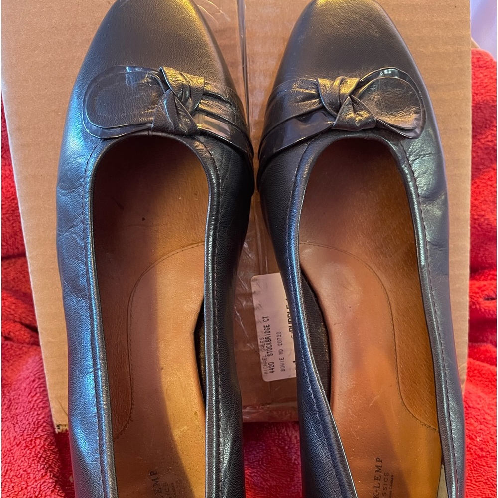 Mark Lemp Classics flats by Walking Cradles, 13 WW